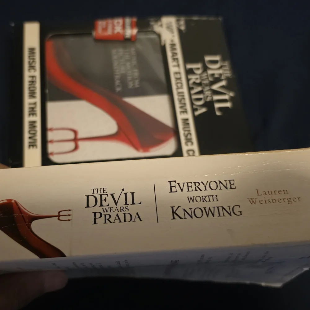 The Devil Wears Prada Music CD & Book - Picture 2 of 4